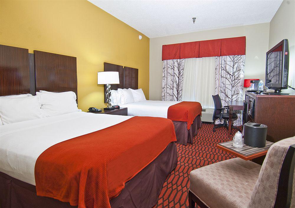 Holiday Inn Express Hotel & Suites Olive Branch By Ihg Eksteriør billede