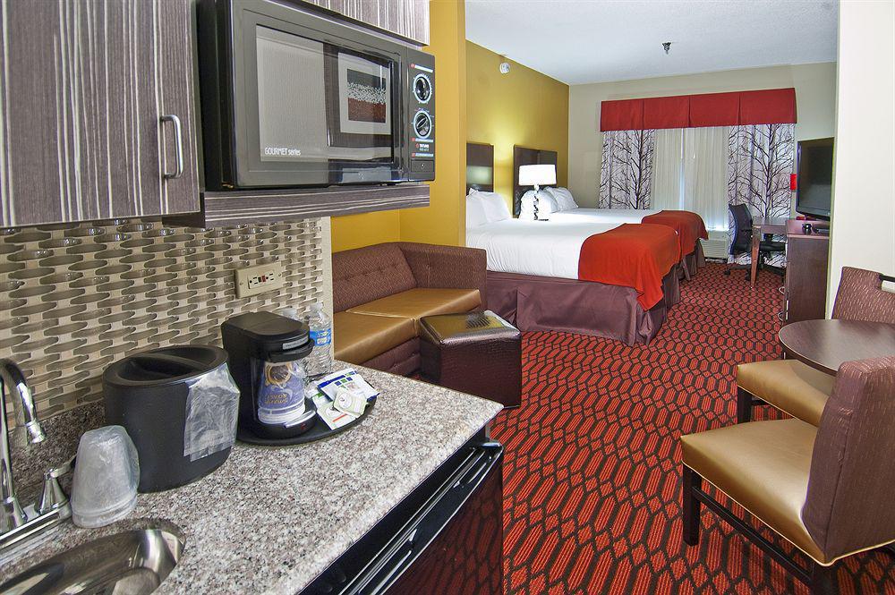 Holiday Inn Express Hotel & Suites Olive Branch By Ihg Eksteriør billede